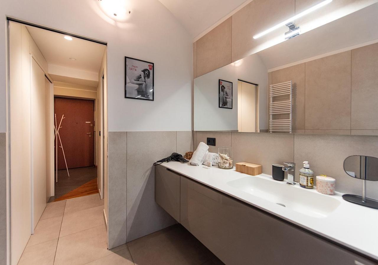 Porta Nuova Suite Comodita In Centro A Torino Екстериор снимка